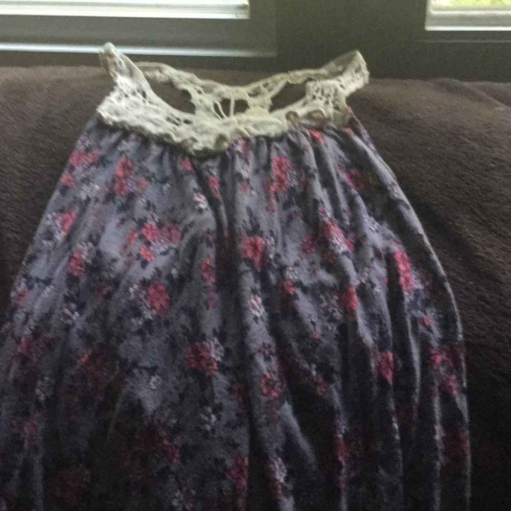 Lace strap tank top